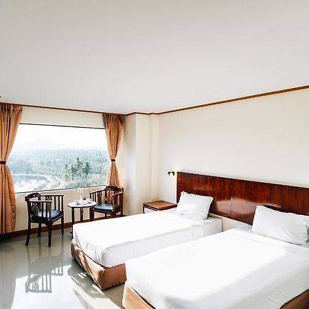 Sinkiat Thani Hotel Satun Exterior foto